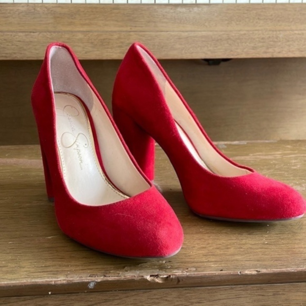 Jessica Simpson Pumps